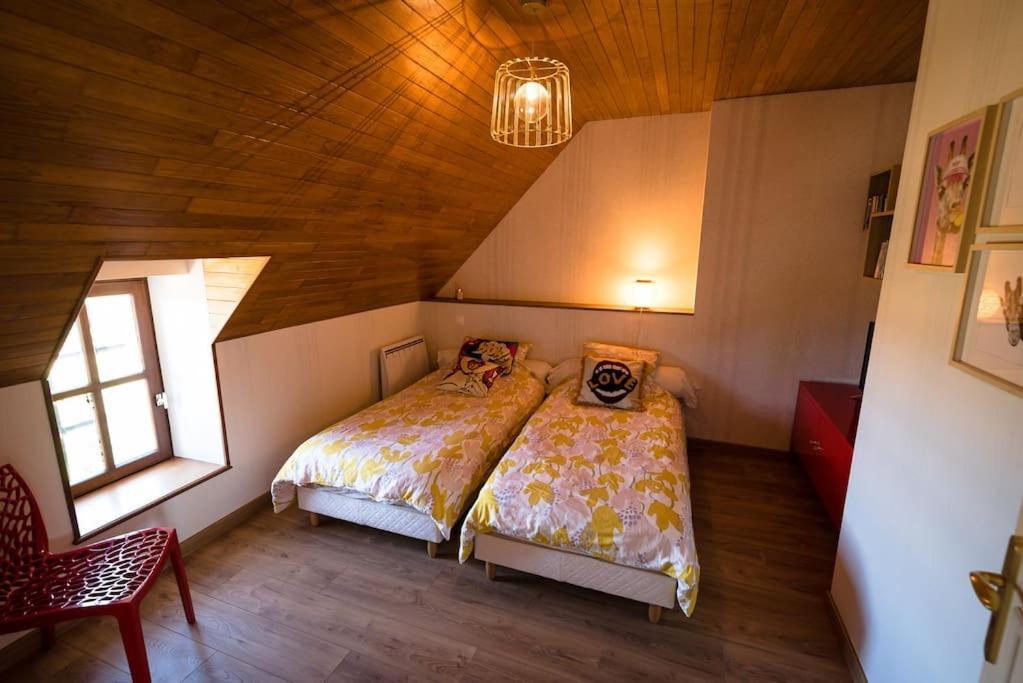 Gite De Charme Avec Spa, Baie Du Mont St Michel Sougéal Exteriör bild